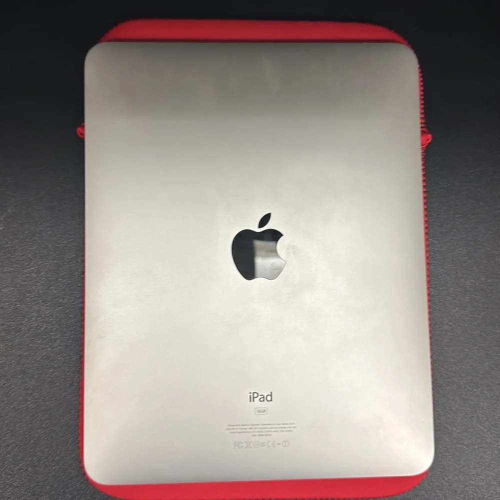 iPad 16 GB Model A 1219